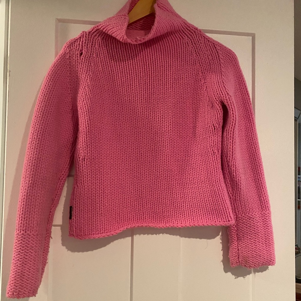 Versace Vintage pink cable knit sweater